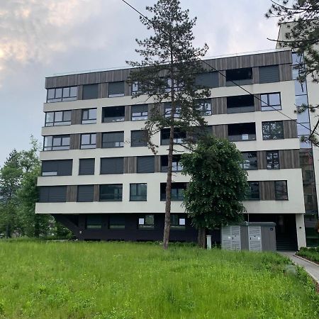 Park Lake Suite Tuzla Exterior photo