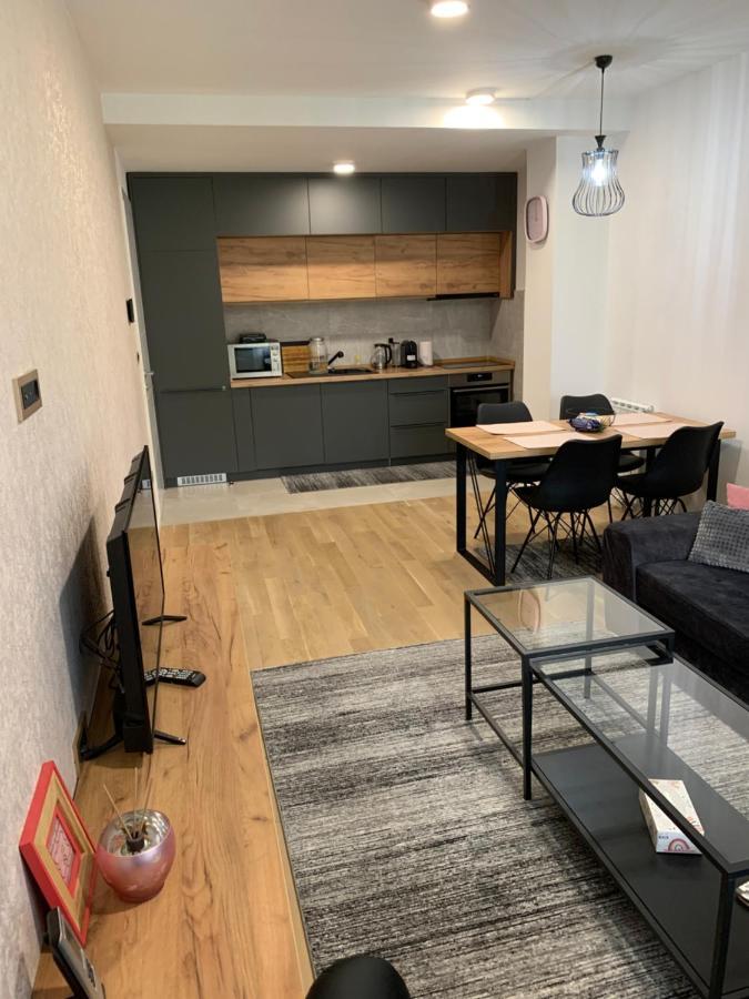 Park Lake Suite Tuzla Exterior photo